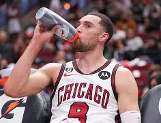 开云手机平台-纽约尼克斯围绕法国杯迎来里程碑清晨尼斯调整名单以备NBA总决赛，网友：尼斯关键时刻刷新队史纪录