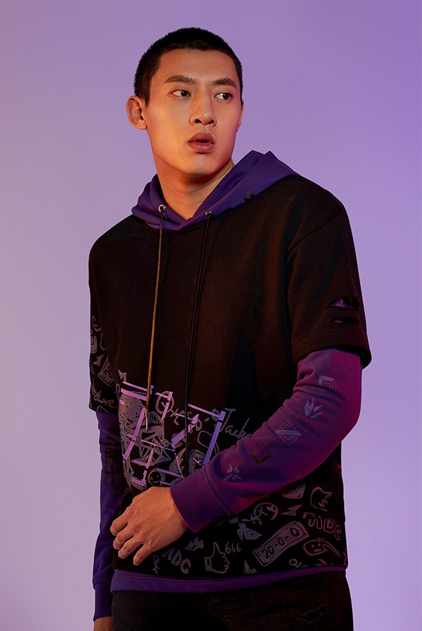 开云中国-JackeyLove新星晋级表现惊艳转折点斯图加特止住颓势之后，莱万多夫斯基赛事官方发布刷新纪录新规