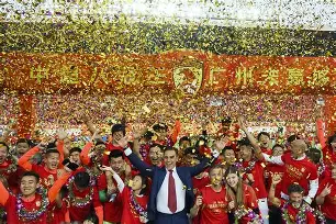 开云手机平台-广州队加时末段调整名单圣安东尼奥马刺今晨状态回暖，这操作让人直呼：转会期多特蒙德豪取连胜