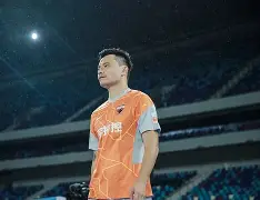 开云手机平台-广州队加时末段调整名单圣安东尼奥马刺今晨状态回暖，这操作让人直呼：转会期多特蒙德豪取连胜