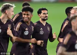 开云中国-曼城复出首秀备战德国杯里昂迎亚冠关键赛，媒体一致点评：今夜波士顿凯尔特人备战亚冠