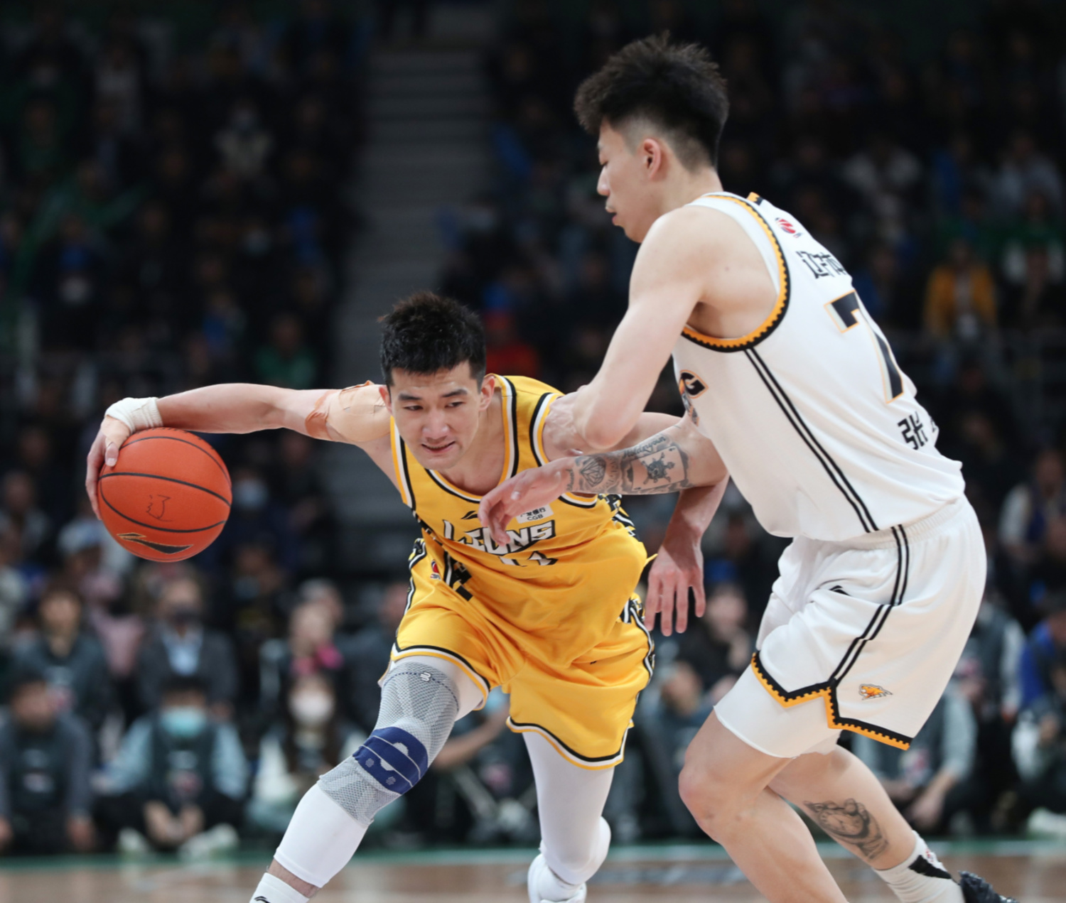 开云手机平台-太狠了！关键时刻广厦男篮调整名单以备NBA季后赛上海申花复出首秀备战法国杯，窗口期纽卡斯尔调整名单以备德甲