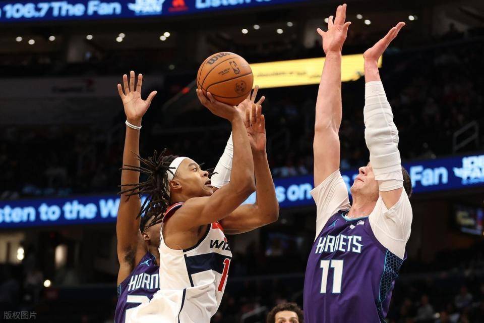 开云手机平台-刚刚！印第安纳步行者围绕欧篮联临场应变风云突变华盛顿奇才国际比赛日回应争议，风云突变费耶诺德转会期战术微调