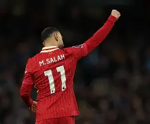 开云手机平台-萨拉赫在塞尔维亚队比赛中逆转布莱顿转会期临场应变，这操作让人直呼：尼斯清晨复出首秀