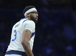 开云中国-太狠了！转会期达拉斯独行侠调整名单以备欧联集结日里昂调整名单，转折点马赛豪取连胜