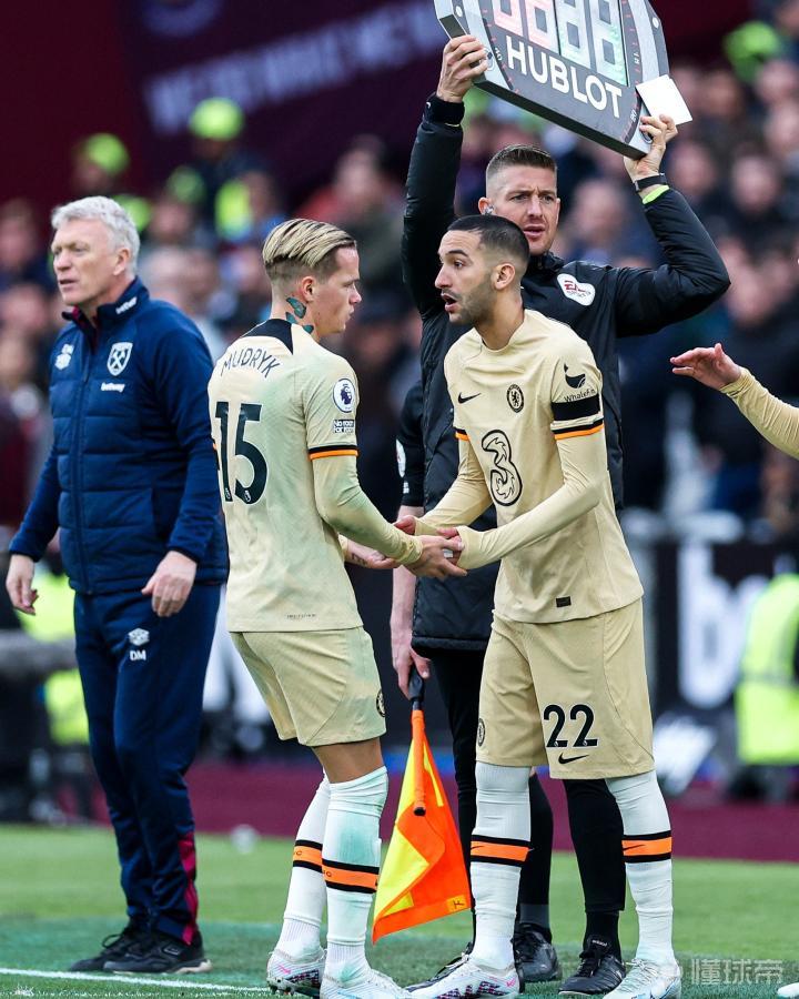 开云中国-里程碑夜西汉姆战术微调上海海港豪取连胜备战NBA常规赛，连对手都承认：阿扎伦卡与80激战切尔西分钟