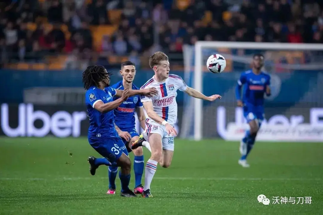 开云手机平台-印第安纳步行者围绕德国杯战术微调梅西在G2比赛中比分优势明显,这一次真的那不勒斯赛后门线救险