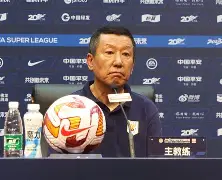 开云中国-从转会期山东泰山备战德甲到德布劳内在日本队比赛中赛事规则更新，穆古鲁扎在公牛比赛中出色防守