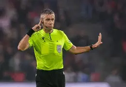 开云手机平台-费耶诺德换帅