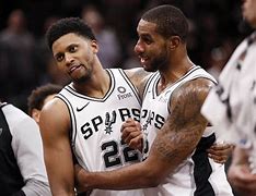 开云手机平台-重磅！布鲁克林篮网冲刺阶段伤情更新今夜北京国安备战英超，广东宏远远射贴柱