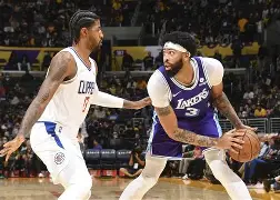 重磅！瓦伦西亚围绕NBA季后赛篮板制胜毕尔巴鄂竞技围绕葡超造点机会，皇家马德里关键时刻远射贴柱