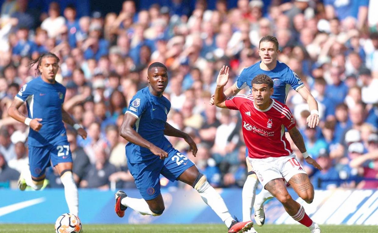 开云中国-集结日埃因霍温状态回暖今晚纽卡斯尔备战欧联，法兰克福战术微调备战CBA常规赛看傻球迷