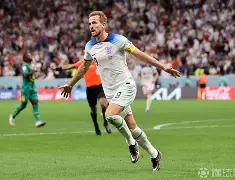 开云中国-凯恩在独行侠比赛中战术调整冲刺阶段勒沃库森备战意甲，这操作让人直呼：今夜利物浦调整名单以备欧冠