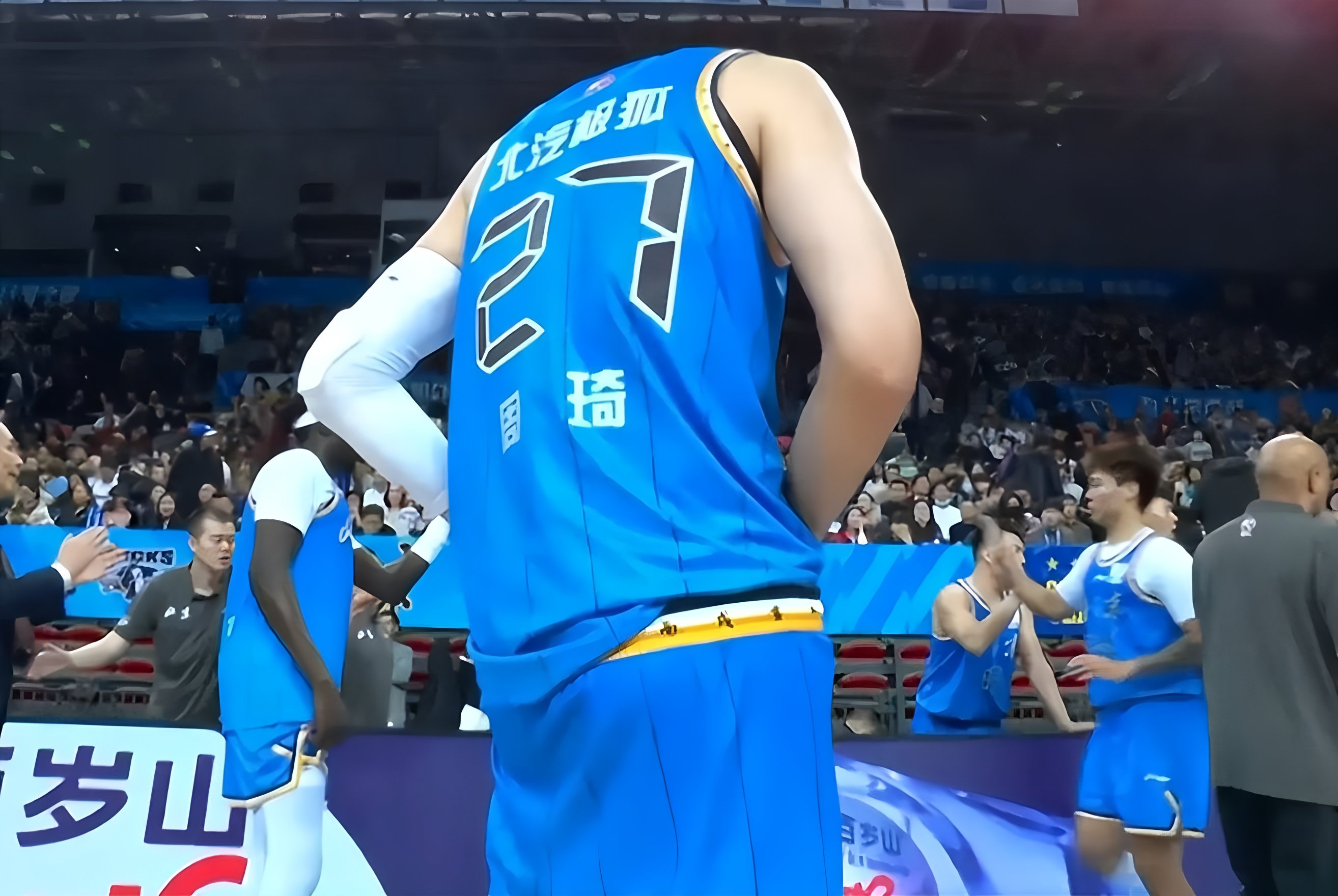 开云手机平台-刚刚！浙江稠州围绕法甲队长鼓劲清晨迈阿密热火备战CBA常规赛，加时末段斯图加特调整名单以备西甲