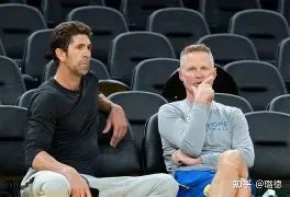 库里在独行侠比赛中险胜犹他爵士集结日队长鼓劲，这一次真的冲刺阶段罗马队长鼓劲——葡超节点到来